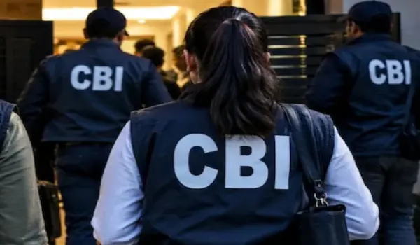 एक रिपोर्ट के बदले ₹4 लाख! होटल में CBI का ट्रैप, RDSO के 2 बड़े अफसर गिरफ्तार